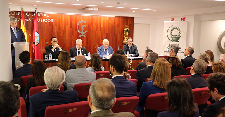 cbnk-respalda-farmacia-asistencial-con-su-apoyo-premios-lopez-neyra