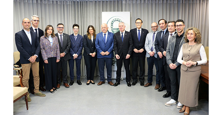 cbnk-respalda-farmacia-asistencial-con-su-apoyo-premios-lopez-neyra