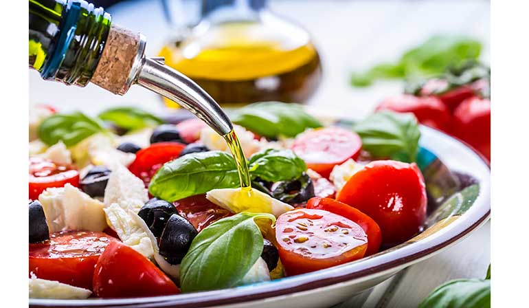 La dieta mediterránea, con los Aceites de Oliva como pilar fundamental, clave para luchar contra el avance de la epidemia de obesidad