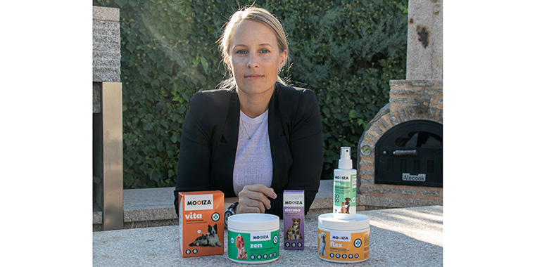 acuerdo-entre-mooiza-hefame-reforzar-presencia-productos-veterinarios-en-canal-farmacia